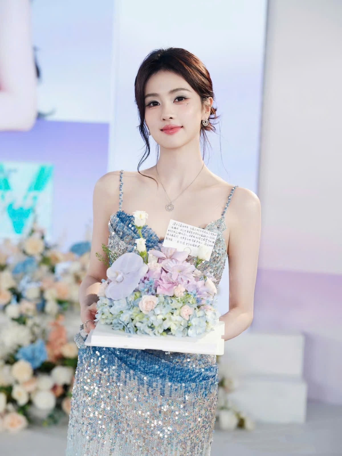 10 nữ diễn viên giàu nhất Trung Quốc 2025: Dương Mịch xếp sau Triệu Lệ Dĩnh, lướt tới hạng 1 mà nghi ngờ nhân sinh- Ảnh 11.