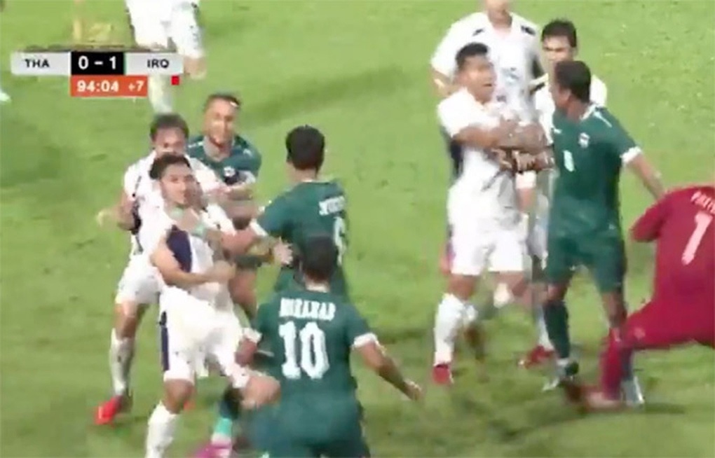 Đá thô bạo khiến Chanathip nhập viện, cầu thủ Iraq bị chỉ trích dữ dội - 2