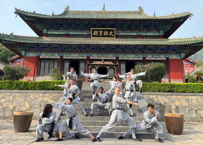 Chàng trai Việt tốt nghiệp Đại học Thanh Hoa với điểm tuyệt đối - 1