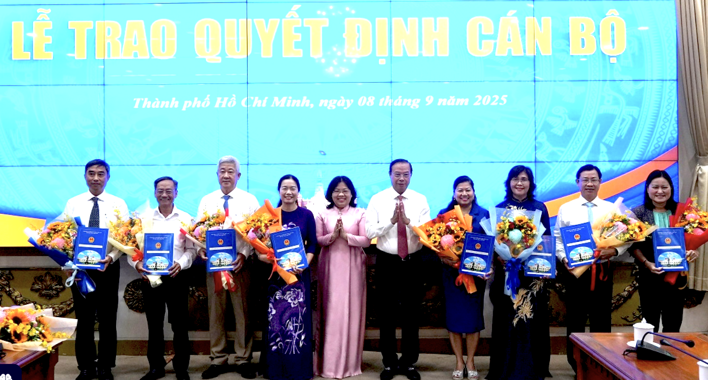 UBND TP HCM bổ nhiệm nhân sự lãnh đạo Ban Quản lý Khu Nông nghiệp Công nghệ cao - Ảnh 2.