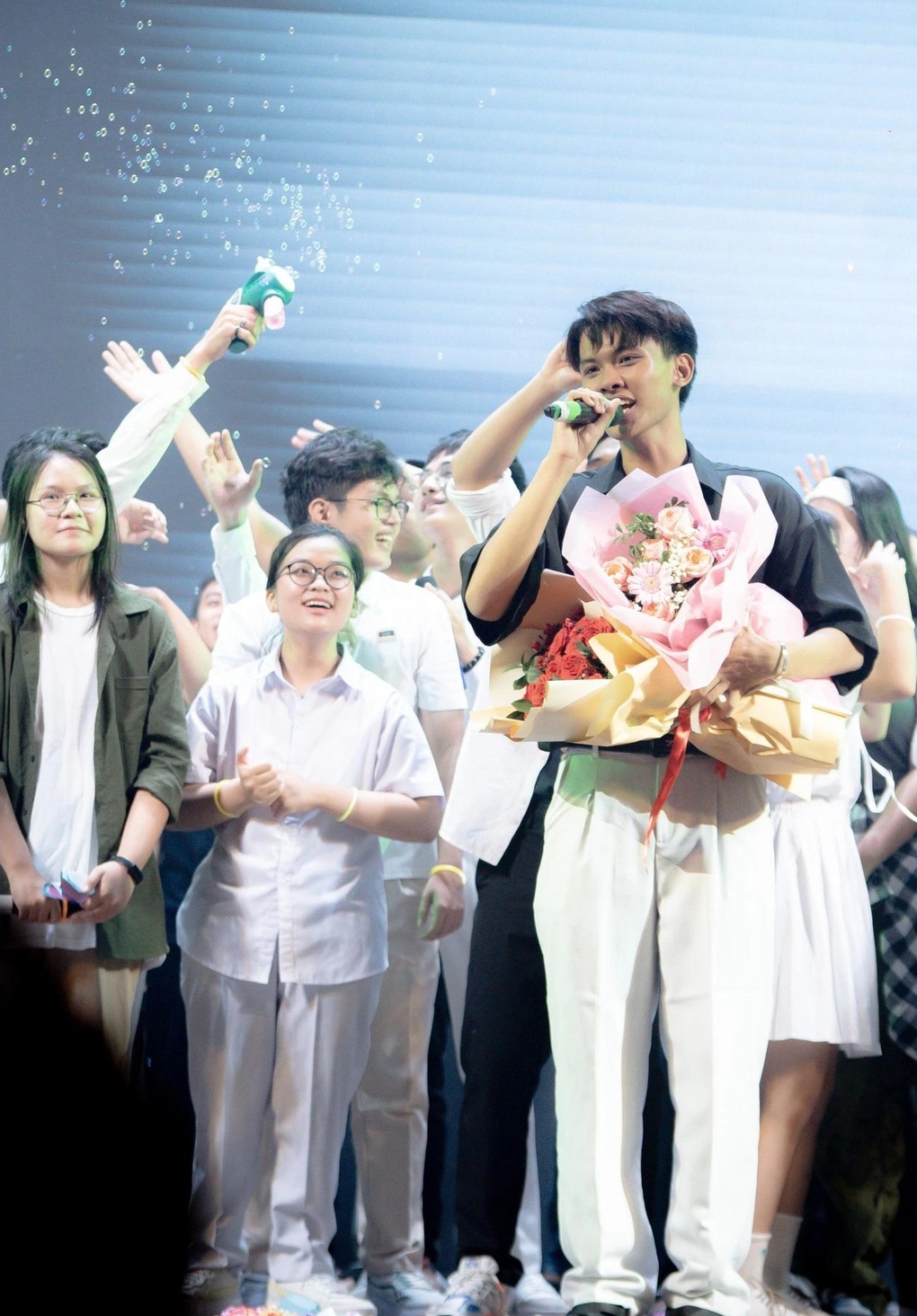 Thủ khoa Đại học Bách khoa 29,75 điểm tiết lộ bí mật: Tôi từng thất bại - 2