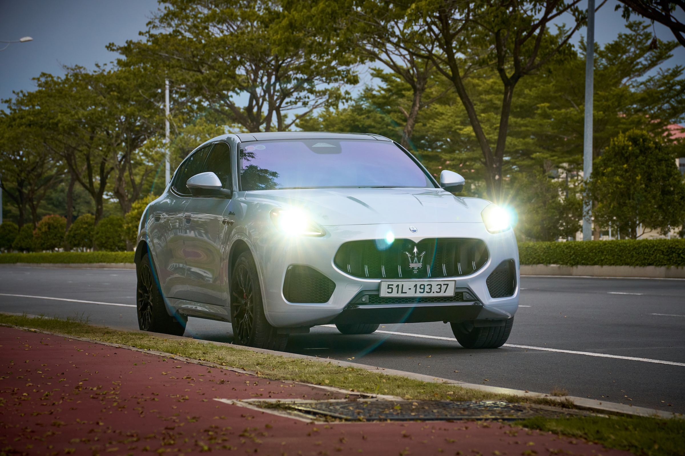 Maserati Grecale Modena: ‘Cầm cương’ SUV thể thao liệu có khó? - Ảnh 2.