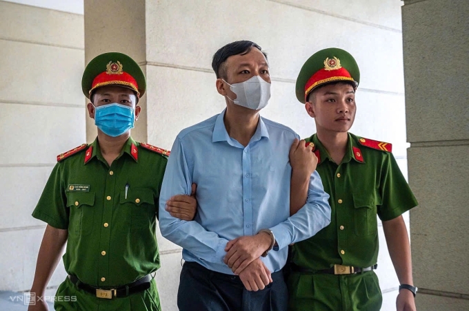 Ông Lê Ô Pích, cựu Phó chủ tịch UBND tỉnh Bắc Giang cũ, bị cáo buộc nhận 4 tỷ đồng. Ảnh: Phạm Dự