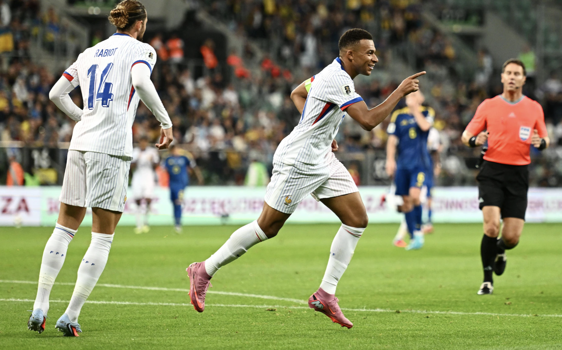 Mbappe lập công, Pháp thắng Ukraine ngày ra quân vòng loại World Cup- Ảnh 4.