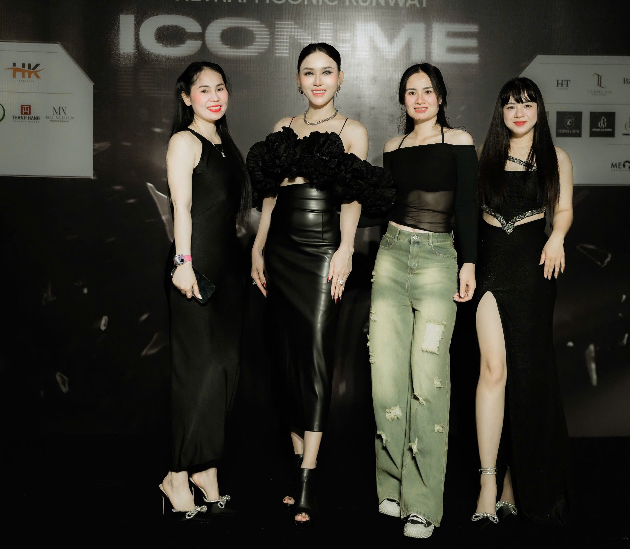 CLB mẫu nhí Ban Mê Model thần thái trên sàn diễn thời trang 8 z6988402391329-8a170f070061fd66facaa5bcda8317e5-1757303344.jpg