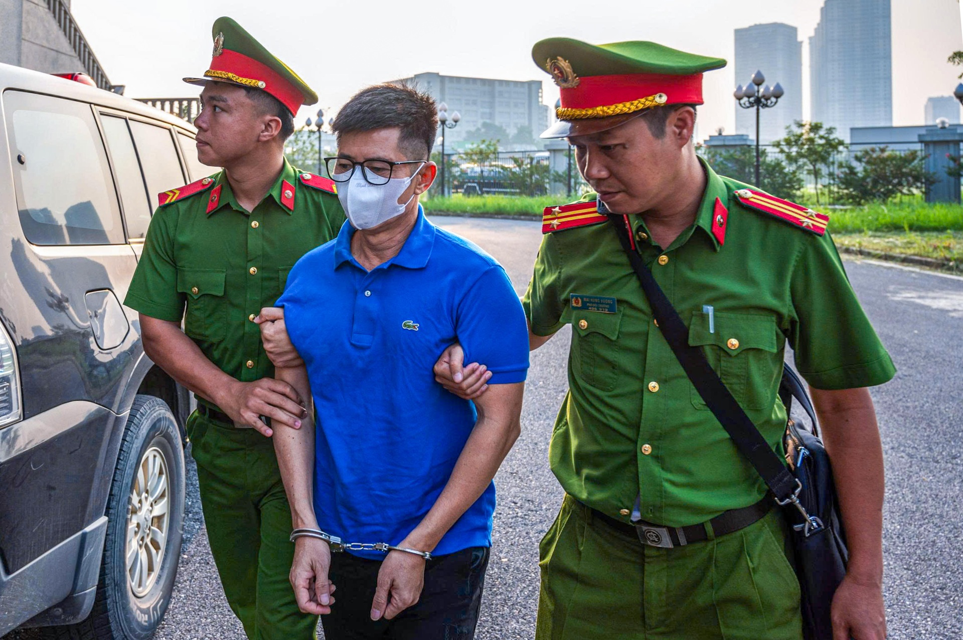 Cựu Phó Chủ nhiệm Văn phòng Quốc hội Phạm Thái Hà cùng nhiều bị cáo tới tòa - 2 Cựu Phó Chủ nhiệm Văn phòng Quốc hội Phạm Thái Hà cùng nhiều bị cáo tới tòa - 2