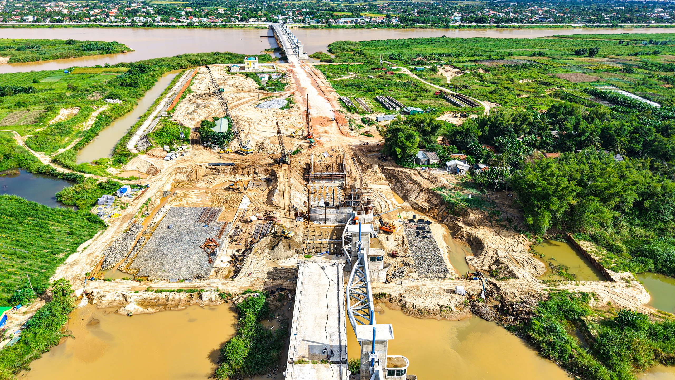 Tái khởi động dự án đập dâng nghìn tỉ trên sông Trà Khúc- Ảnh 6. Tái khởi động dự án đập dâng nghìn tỉ trên sông Trà Khúc- Ảnh 6.