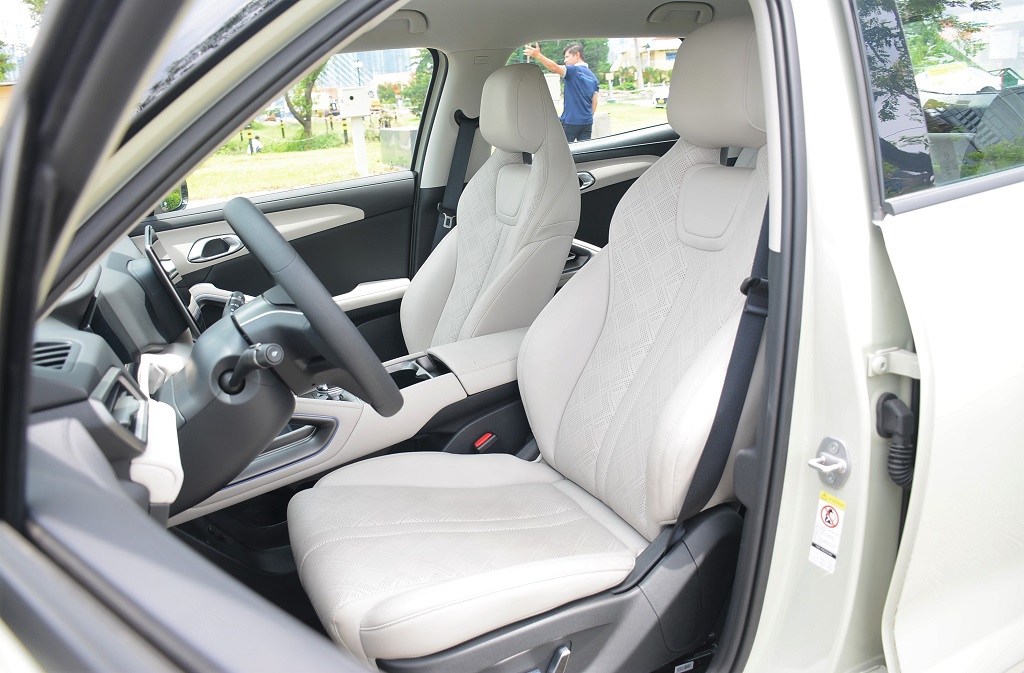 Đáng 'thử' nếu thích trải nghiệm 4 4 ngày cầm lái xe điện BYD Atto 2: Nên ‘thử’ nếu thích trải nghiệm - Ảnh 14.