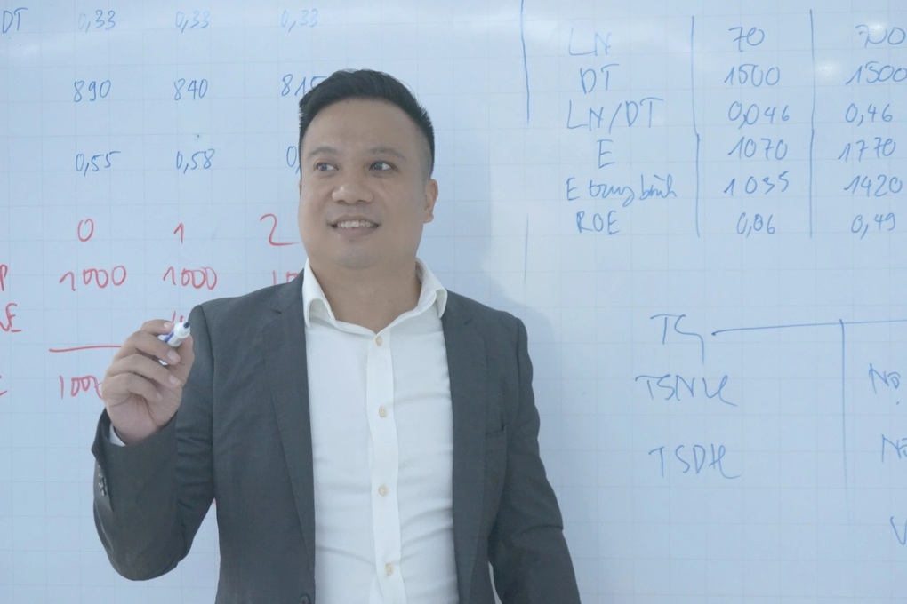 Người trẻ mới đi làm nên chọn tiết kiệm hay đầu tư? - 2