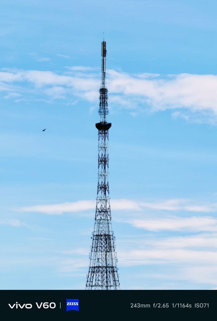 thiết kế tinh gọn cùng khả năng nhiếp ảnh linh hoạt 8 Trải nghiệm vivo V60: mỏng nhẹ, pin lớn và camera chân dung ZEISS - Ảnh 13.