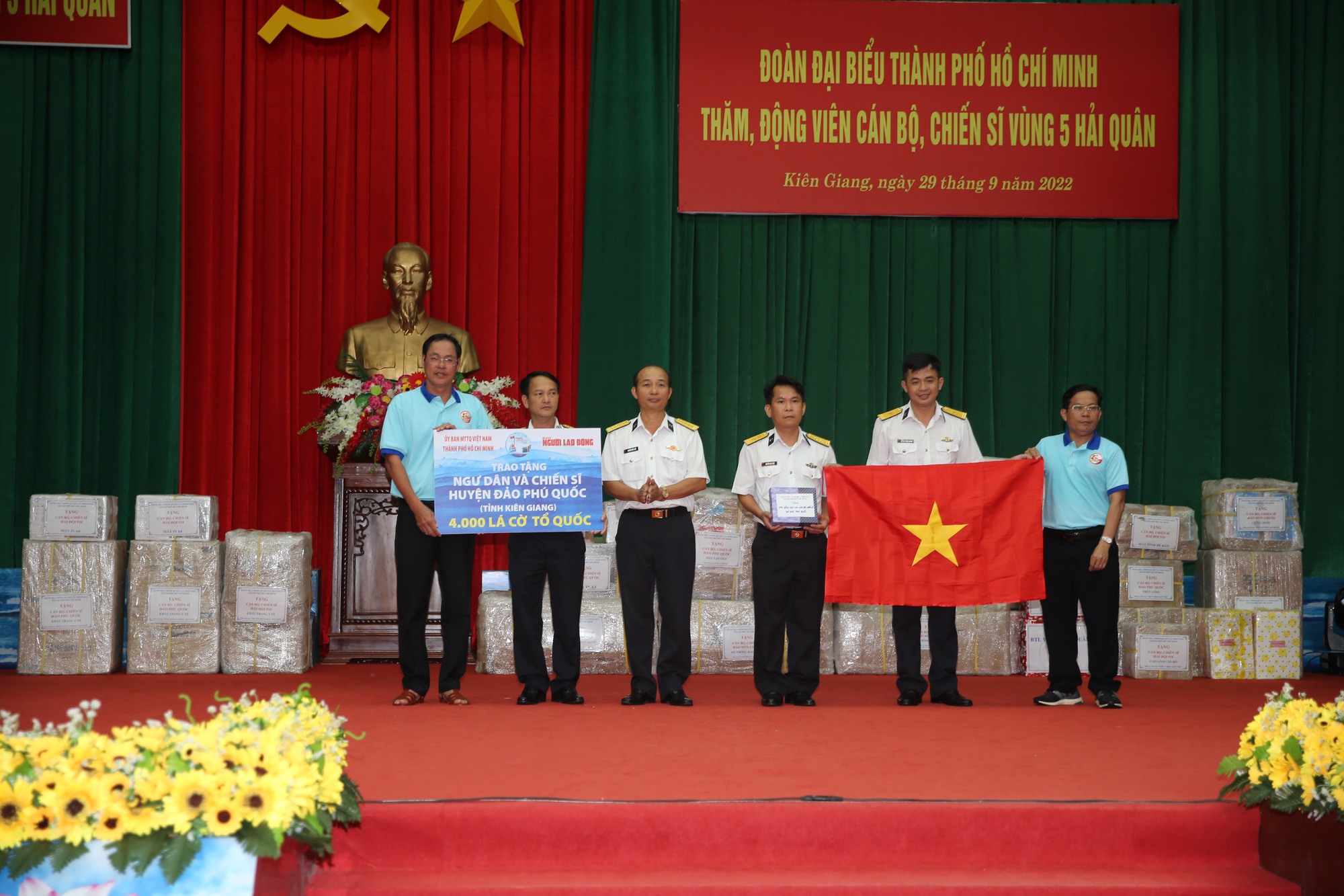 TP HCM sẽ là cầu nối để phát triển du lịch vùng biển Tây Nam - Ảnh 2. TP HCM sẽ là cầu nối để phát triển du lịch vùng biển Tây Nam - Ảnh 2.