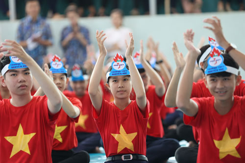 Cuộc thi viết về chủ quyền: Vun đắp tình yêu biển đảo cho thế hệ trẻ - Ảnh 2. Cuộc thi viết về chủ quyền: Vun đắp tình yêu biển đảo cho thế hệ trẻ - Ảnh 2.