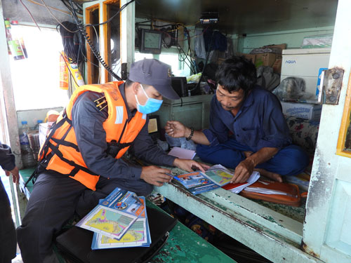 Cùng nhau giữ biển - Ảnh 2. Cùng nhau giữ biển - Ảnh 2.