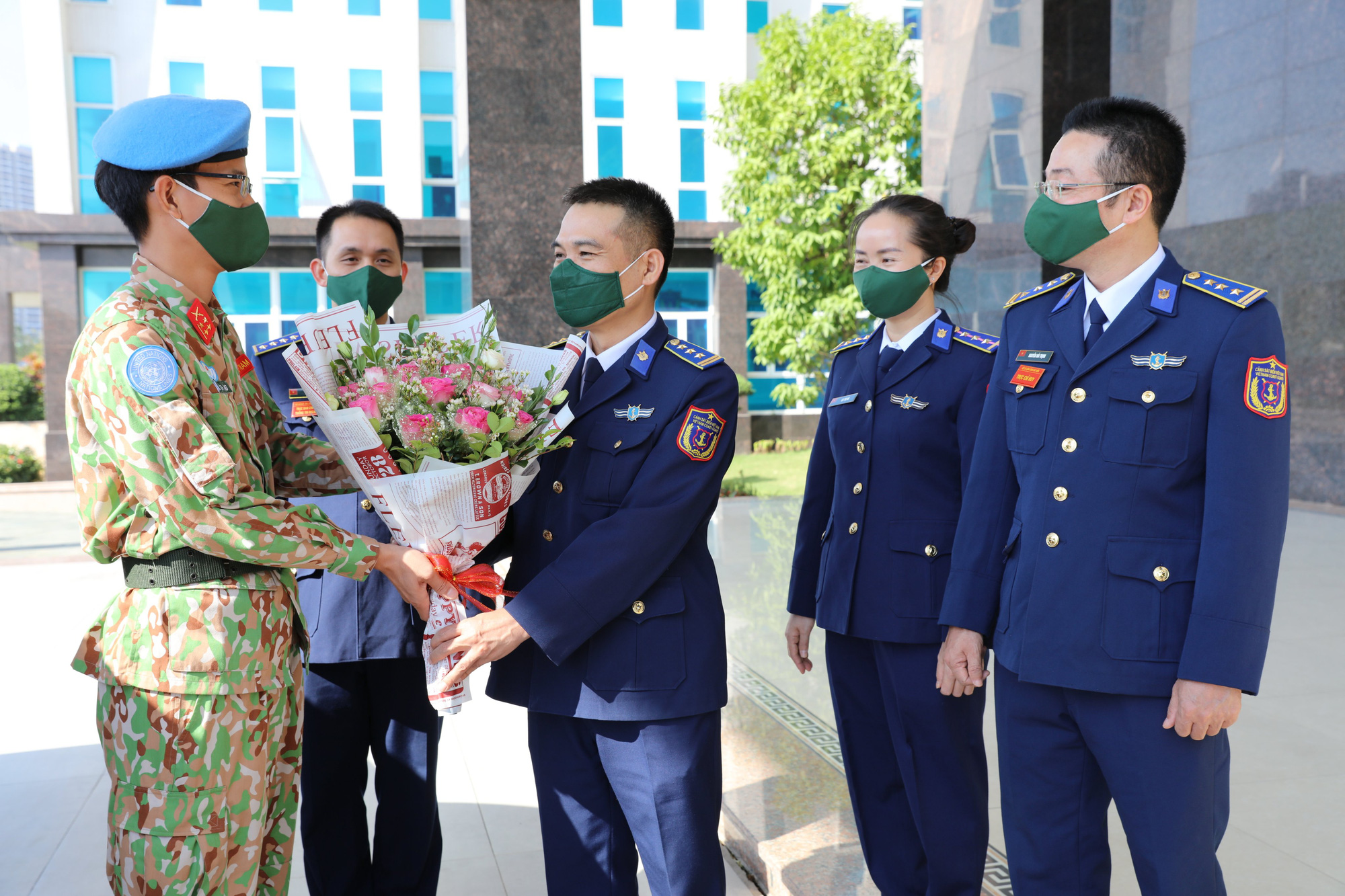 Sĩ quan trẻ Cảnh sát biển tham gia lực lượng mũ nồi xanh tại Phái bộ Nam Sudan - Ảnh 4. Sĩ quan trẻ Cảnh sát biển tham gia lực lượng mũ nồi xanh tại Phái bộ Nam Sudan - Ảnh 4.