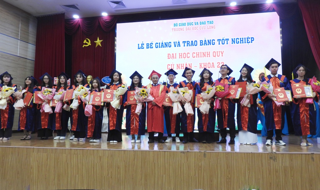 Trường Đại học Cửu Long giảm 30% học phí toàn phần cho các ngành “hot” - 2