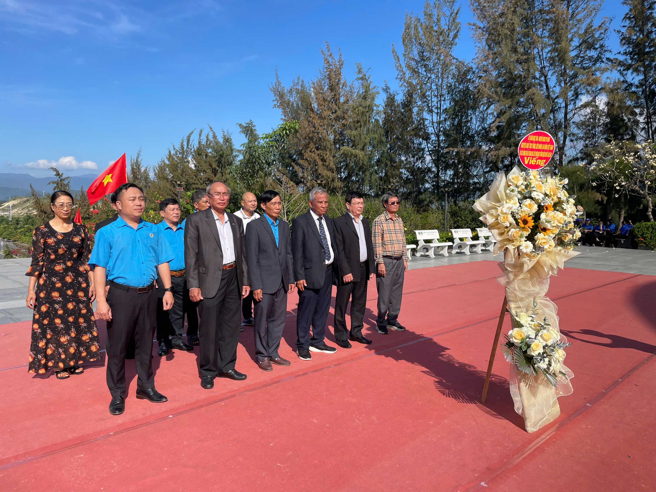 Vạn tấm lòng tưởng nhớ chiến sĩ Gạc Ma- Ảnh 6. Vạn tấm lòng tưởng nhớ chiến sĩ Gạc Ma- Ảnh 6.