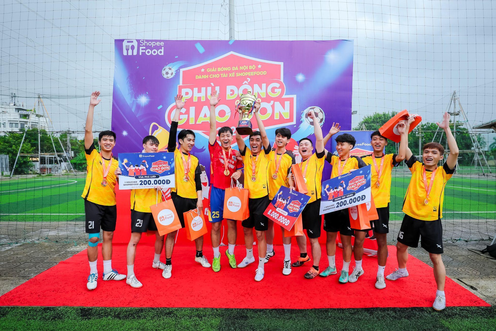 Phù Đổng Giao Đơn 2025: Cầu nối gắn kết cộng đồng tài xế ShopeeFood- Ảnh 2. Phù Đổng Giao Đơn 2025: Cầu nối gắn kết cộng đồng tài xế ShopeeFood- Ảnh 2.