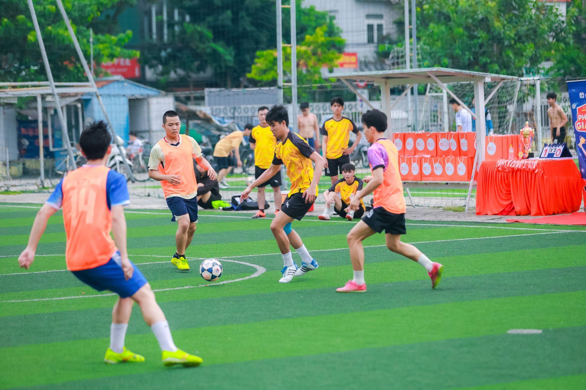 Phù Đổng Giao Đơn 2025: Cầu nối gắn kết cộng đồng tài xế ShopeeFood- Ảnh 4. Phù Đổng Giao Đơn 2025: Cầu nối gắn kết cộng đồng tài xế ShopeeFood- Ảnh 4.