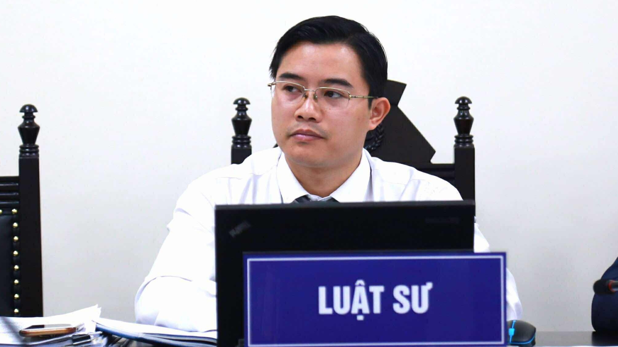 Tài xế xe bồn cố tình cán chết nữ sinh: 'Luật ngầm' của những tài xế máu lạnh 4 tài xế xe bồn - Ảnh 3.