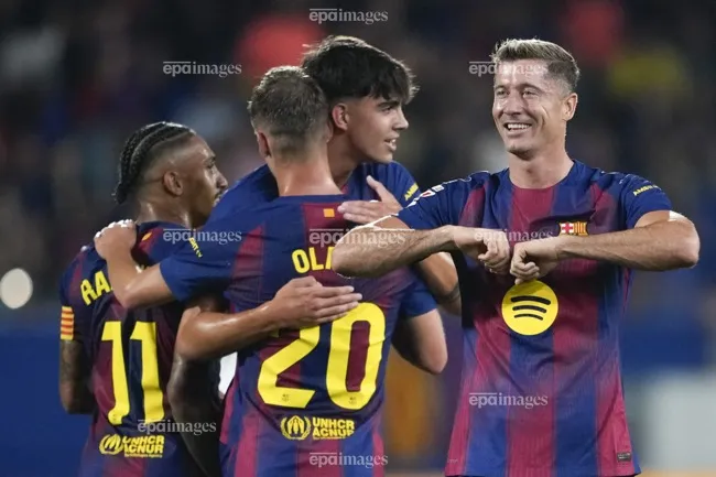 Tiền đạo Lewandowski bất ngờ với những khoản chi lớn của các CLB Anh. Ảnh: EPA. sieu-may-tinh-chon-nha-vo-dich-uefa-champions-league-den-tu-anh (1).jpg