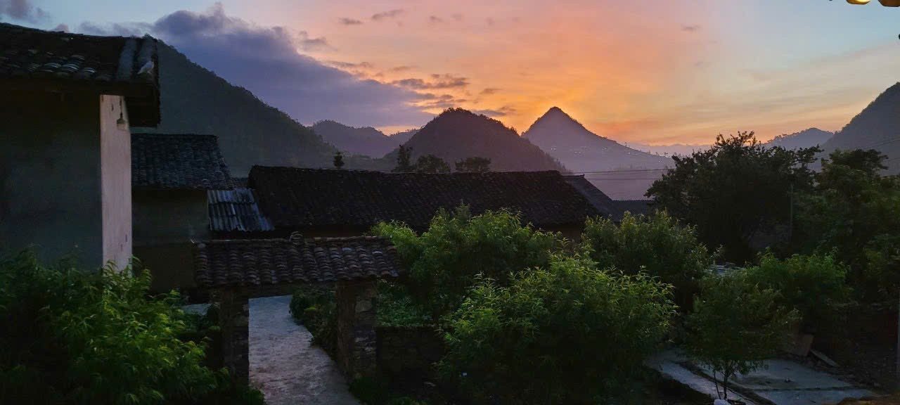 Giá dịch vụ du lịch Lô Lô Chải Tuyên Quang: Thực hư phản ánh quá chát - Ảnh 2.