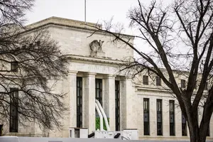 Fed hạ lãi suất, lần đầu tiên trong năm