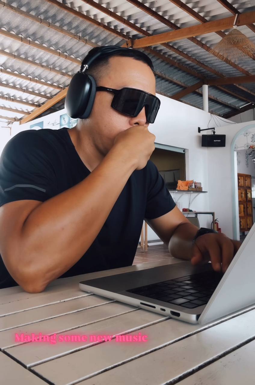 Tóc Tiên dọn ra khỏi biệt thự, Touliver có thay đổi khác lạ nhất từ trước đến nay?- Ảnh 3.