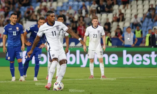 Rashford mở rộng cánh cửa lên tuyển Anh. Ảnh: EPA. man-united-hon-tui-khi-tien-dao-rashford-toa-sang-ruc-ro (4).jpg