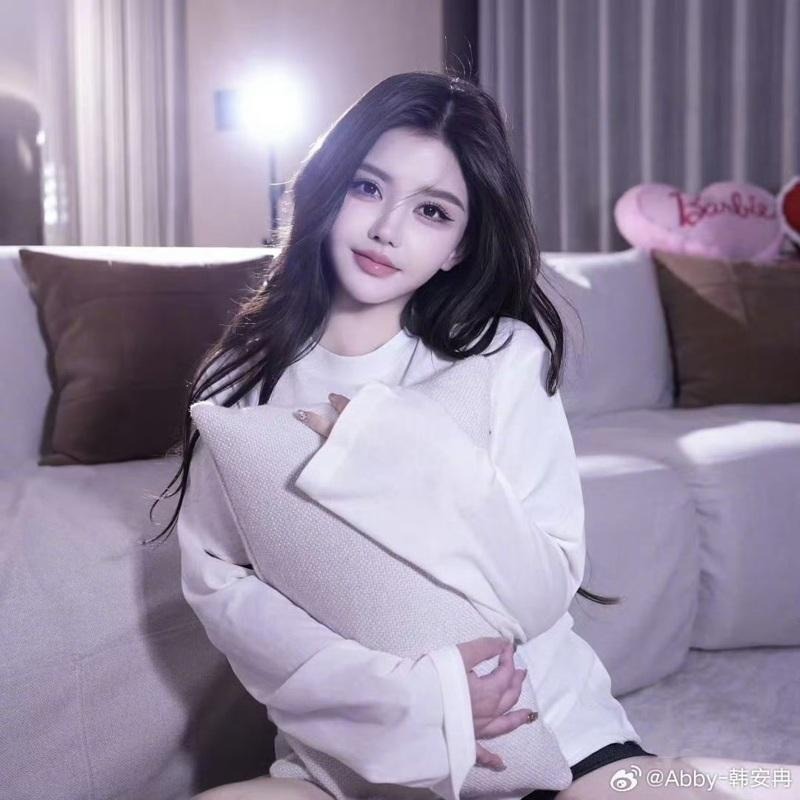 Hotgirl 26 tuổi gây choáng với hồ sơ tình trường kịch tính hơn cả tiểu thuyết: 4 cuộc hôn nhân, 3 lần ly hôn- Ảnh 5.