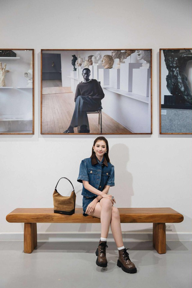 Hoa hậu Tiểu Vy khoe nhan sắc mộc mạc sau 7 năm đăng quang- Ảnh 3.