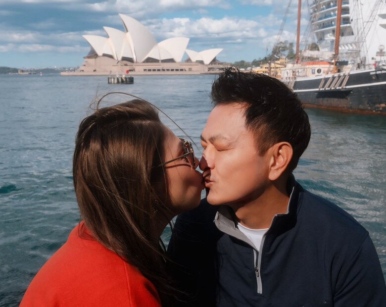 Sao Việt 24h: Á hậu Châu Anh được thăng quân hàm lên Trung úy trước niên hạn, 22 tuổi nhận bằng khen từ Tổng cục Chính trị 13 Sao Việt 24h: Á hậu Châu Anh được thăng quân hàm lên Trung úy trước niên hạn, 22 tuổi nhận bằng khen từ Tổng cục Chính trị - 12