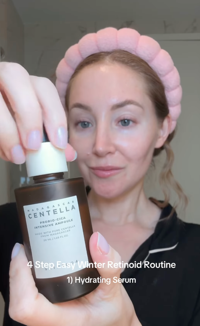 Hóa ra đây là cách dùng retinol "chống già" hiệu quả nhất 3 1758303202 482 Hoa ra day la cach dung retinol chong gia hieu