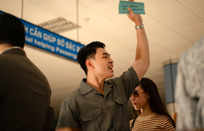 Bất ngờ với diện mạo của con trai 