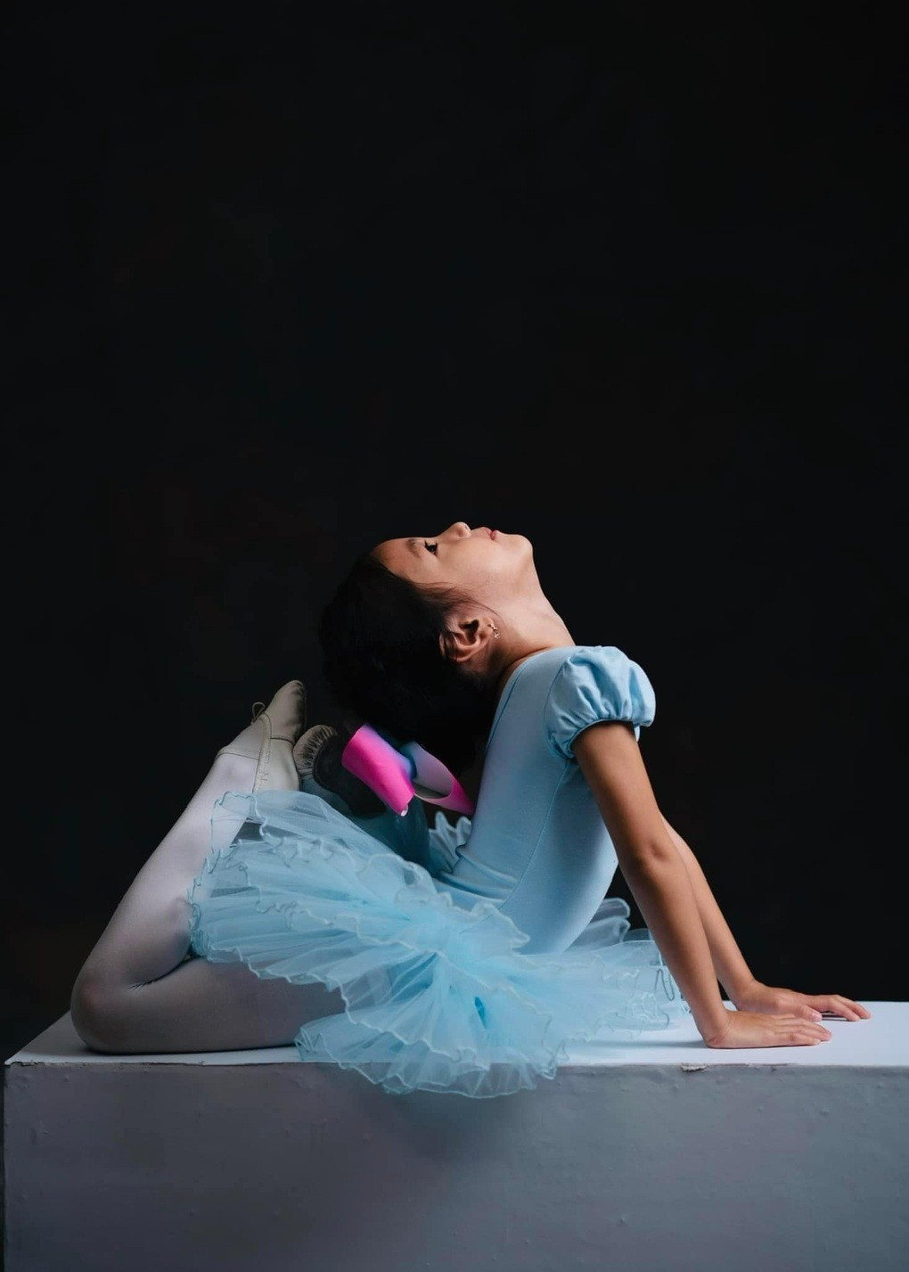 Ái nữ nhà Hà Kiều Anh: Xinh xắn chuẩn "tiểu Hoa hậu", sớm được rèn luyện ballet, piano và cưỡi ngựa- Ảnh 3.