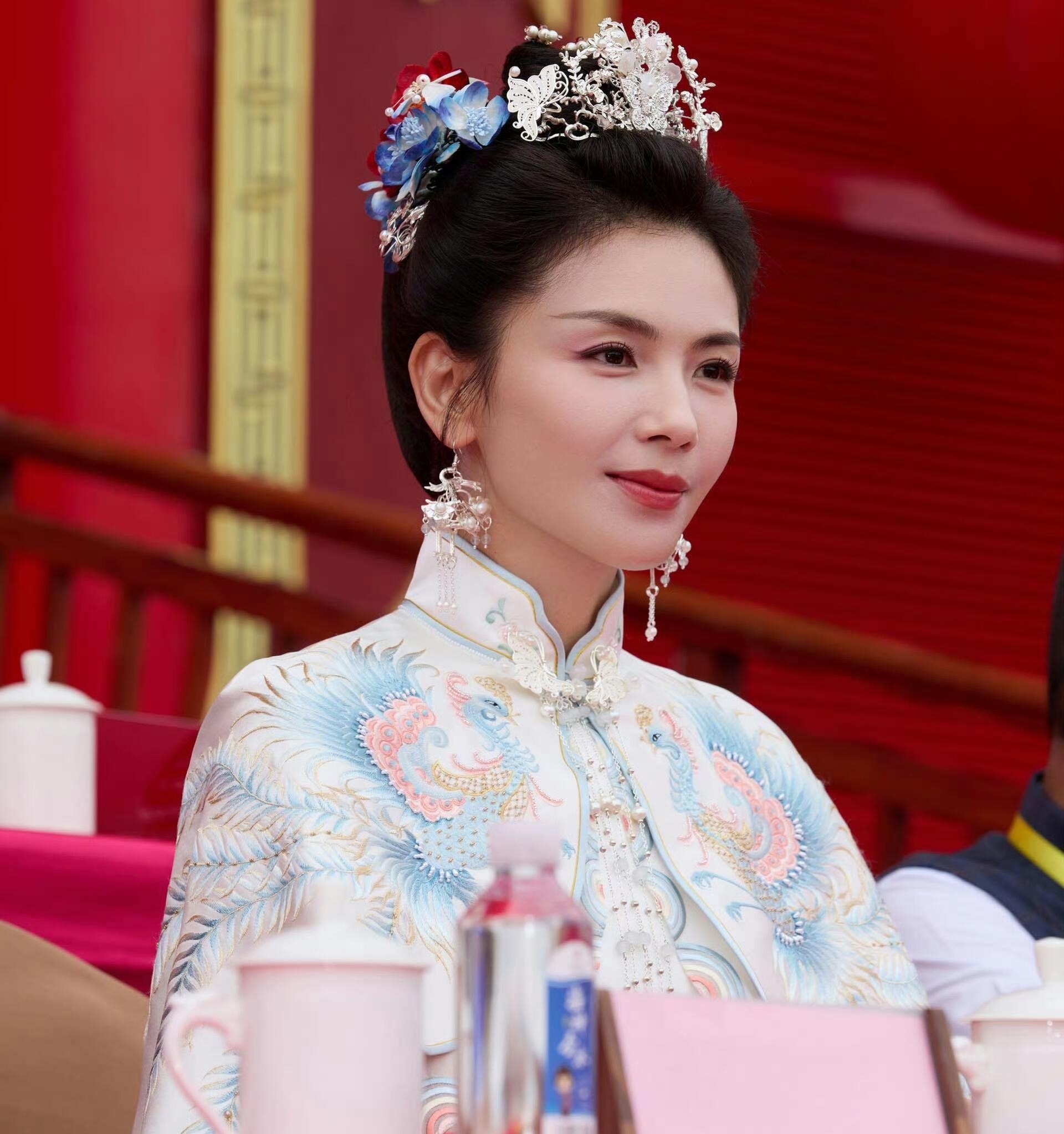 Đừng dại nhìn xuống chân 7 mỹ nhân này nếu không muốn đi 