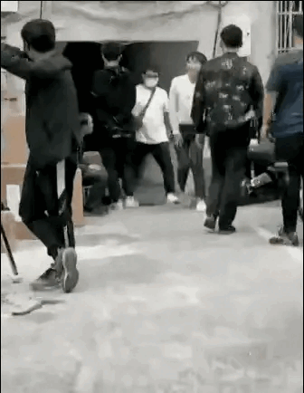 Đừng dại nhìn xuống chân 7 mỹ nhân này nếu không muốn đi 