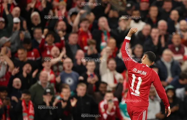 Salah và đồng đội Liverpool rất lợi hại trên sân nhà Anfield. Ảnh: EPA. hlv-david-moyes-biet-cach-diem-huyet-liverpool (3).jpg