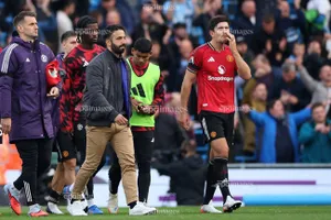 HLV Ruben Amorim tuyên bố cứng, bất chấp bị sa thải