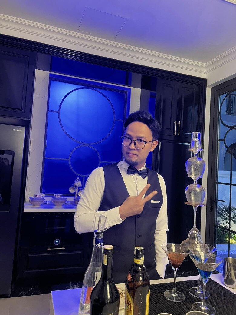 3 năm trở lại đây, NSƯT Trần Thái Sơn mới được đông đảo khán giả biết tới khi thử sức với phim ảnh.