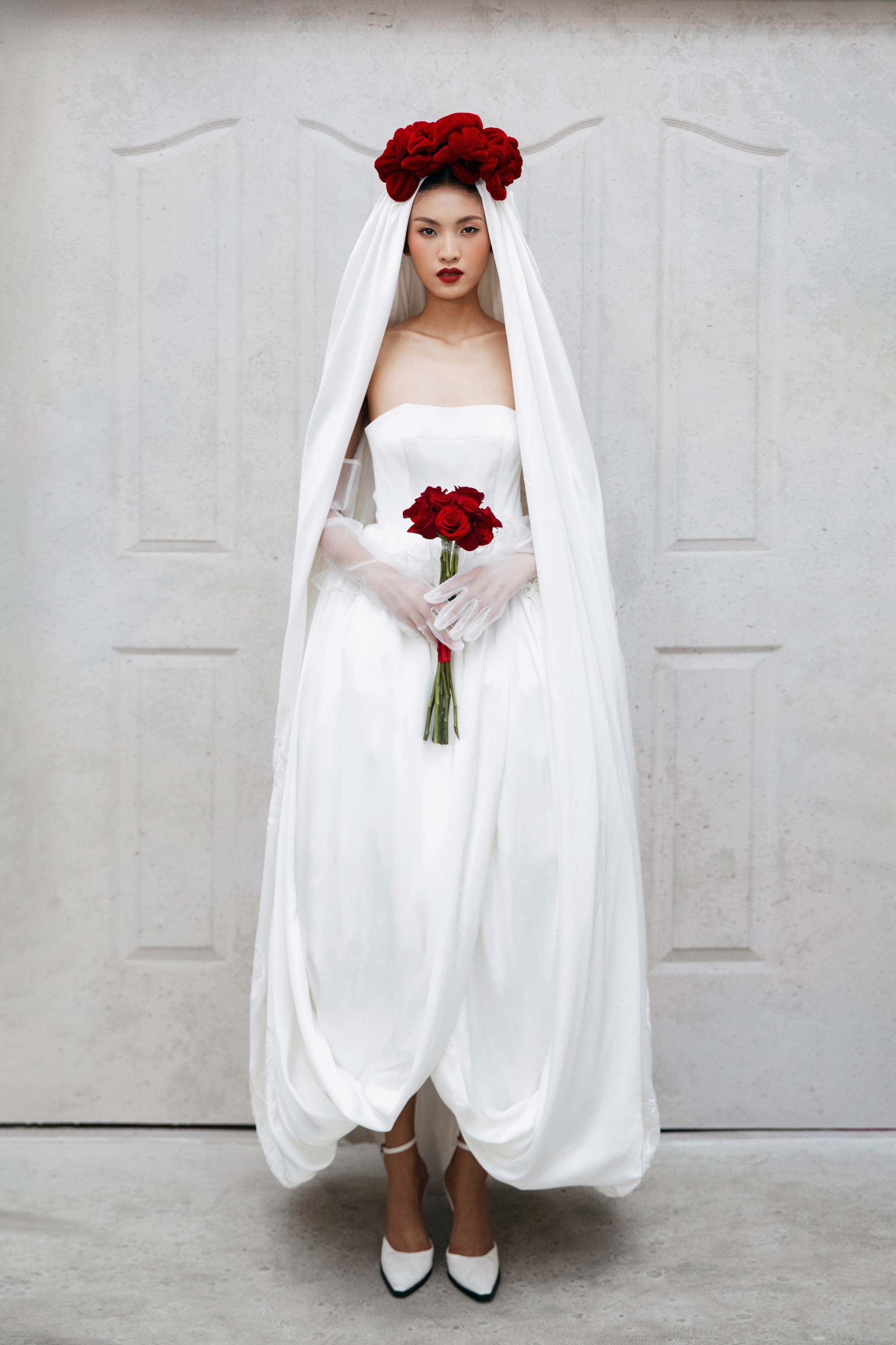 Việt Nam có “người đàn bà nhung lụa” làm được điều khiến Paris bất ngờ - Ảnh 3.