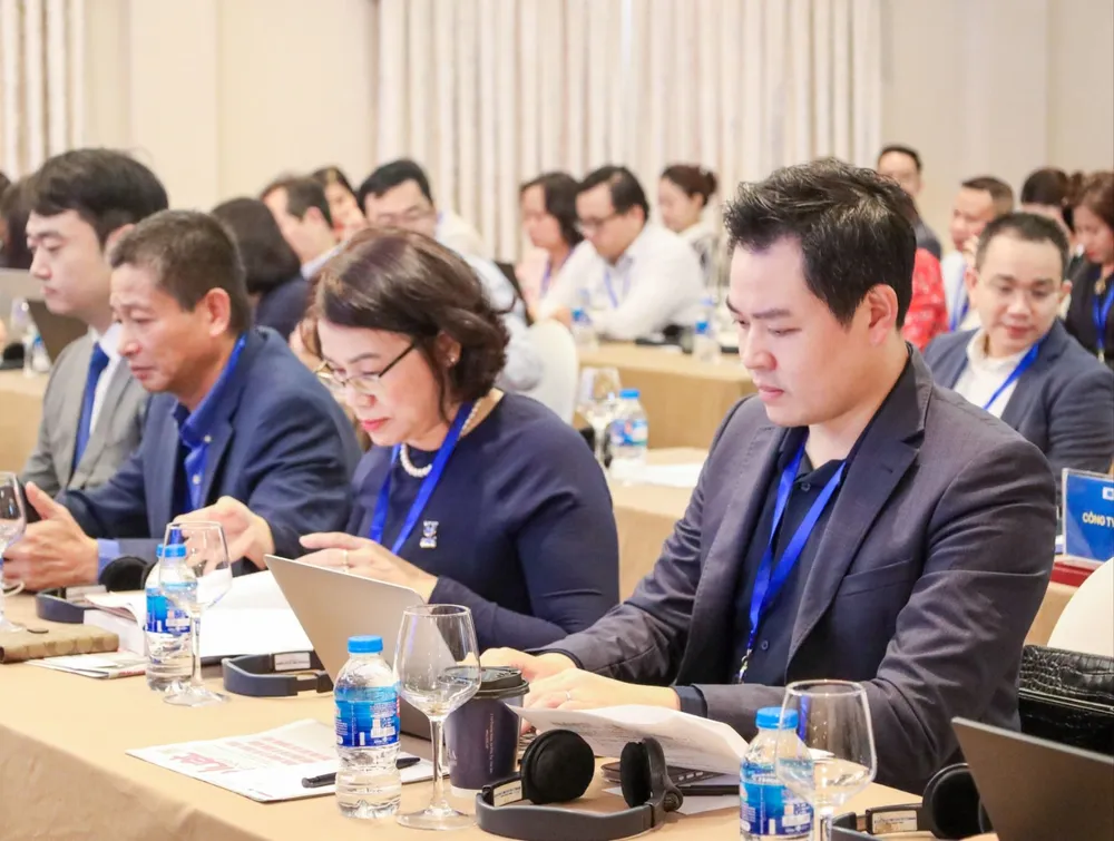 Các đại biểu tham gia hội thảo. Ảnh: BTC trung tâm tài chính quốc tế