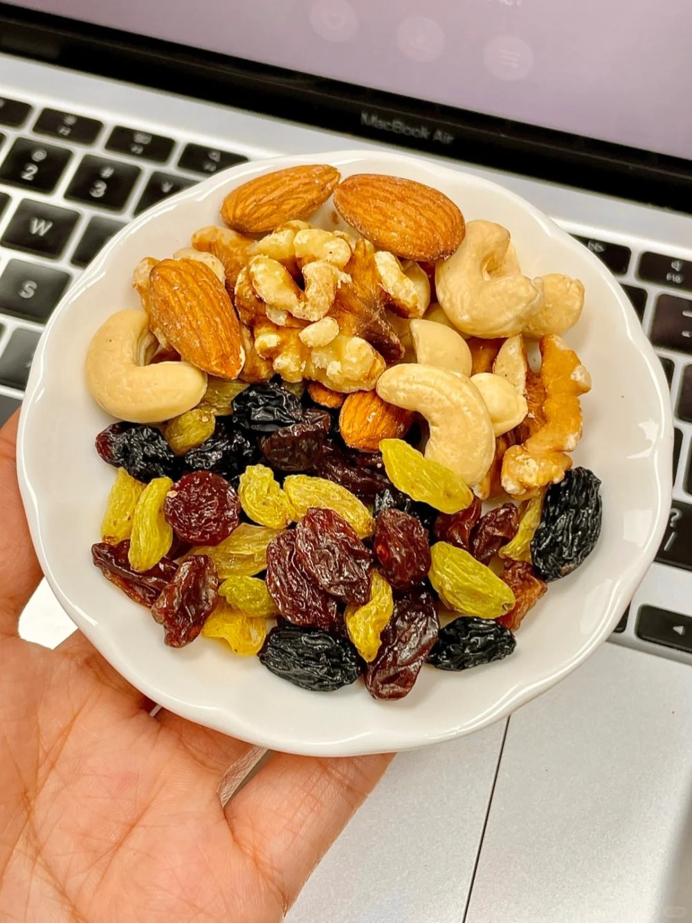 6 loại thực phẩm giúp vết thương nhanh lành sau phẫu thuật thẩm mỹ - Ảnh 7. 6 loại thực phẩm giúp vết thương nhanh lành sau phẫu thuật thẩm mỹ - Ảnh 7.