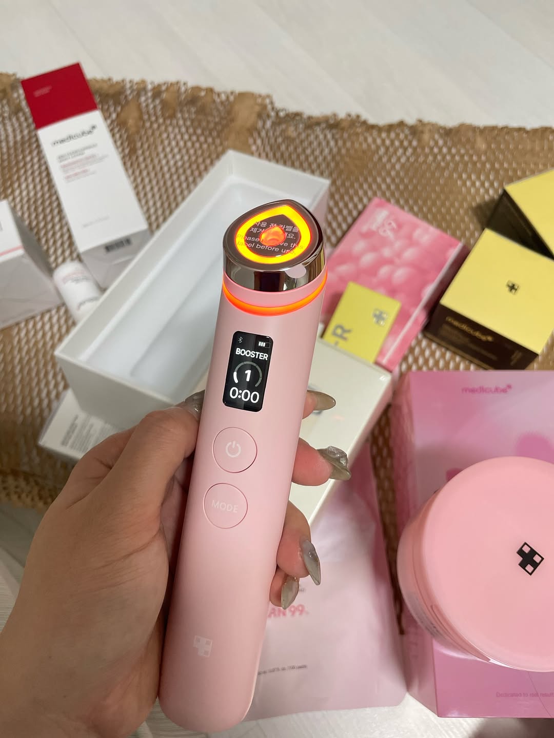 Tuyệt chiêu "giữ collagen" làm đẹp của nàng 45 tuổi khiến gái 20 cũng phải ghen tị - Ảnh 5. Tuyệt chiêu "giữ collagen" làm đẹp của nàng 45 tuổi khiến gái 20 cũng phải ghen tị - Ảnh 5.