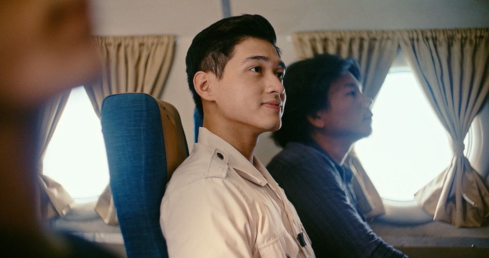 Tử Chiến Trên Không: Chuyến bay dữ dội nhất màn ảnh Việt, tới khán giả cũng cần thắt dây an toàn! - Ảnh 9. Tử Chiến Trên Không: Chuyến bay dữ dội nhất màn ảnh Việt, tới khán giả cũng cần thắt dây an toàn! - Ảnh 9.