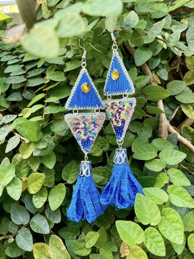 'Biến' vải vụn thành khuyên tai, vòng - thời trang Việt thu hút tín đồ quốc tế- Ảnh 8.