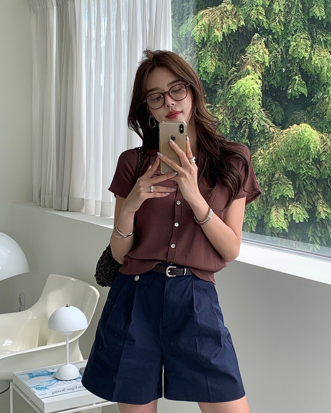 10 set đồ màu trầm đúng chất thu dành cho nàng thích sự trang nhã, sang trọng - Ảnh 10. 10 set đồ màu trầm đúng chất thu dành cho nàng thích sự trang nhã, sang trọng - Ảnh 10.