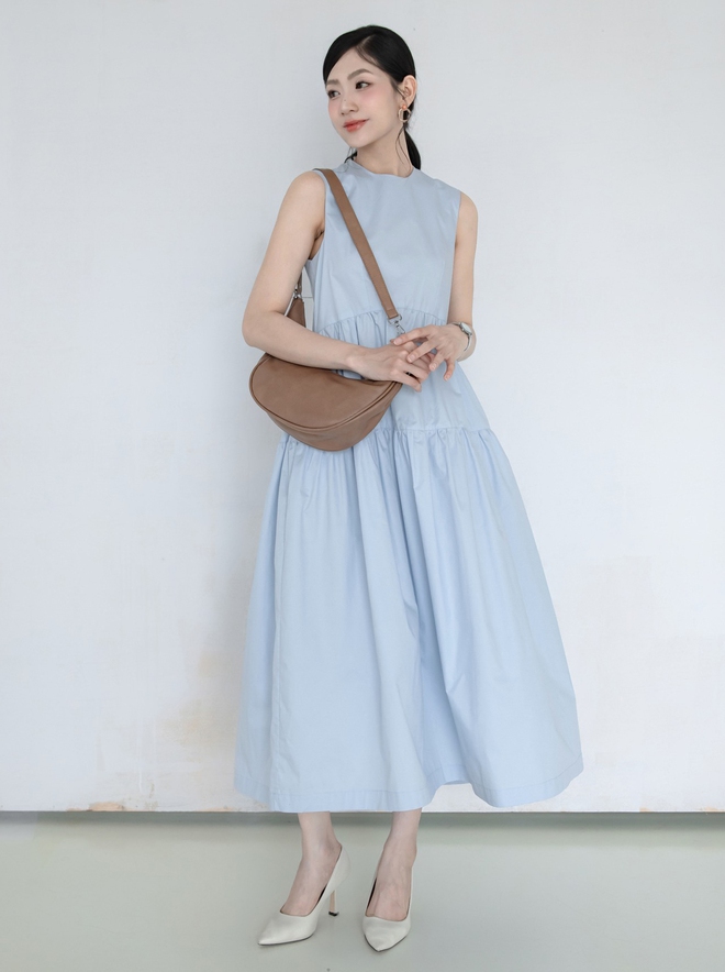 Váy chữ A tôn eo nhỏ, 'chân ái' của cô nàng nhỏ nhắn- Ảnh 10. Váy chữ A tôn eo nhỏ, 'chân ái' của cô nàng nhỏ nhắn- Ảnh 10.