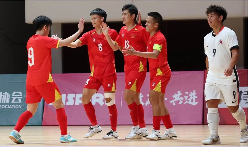 Tuyển Việt Nam thắng dễ Hong Kong 9-1. Ảnh: AFC Tuyen-Viet-Nam-HK.jpg