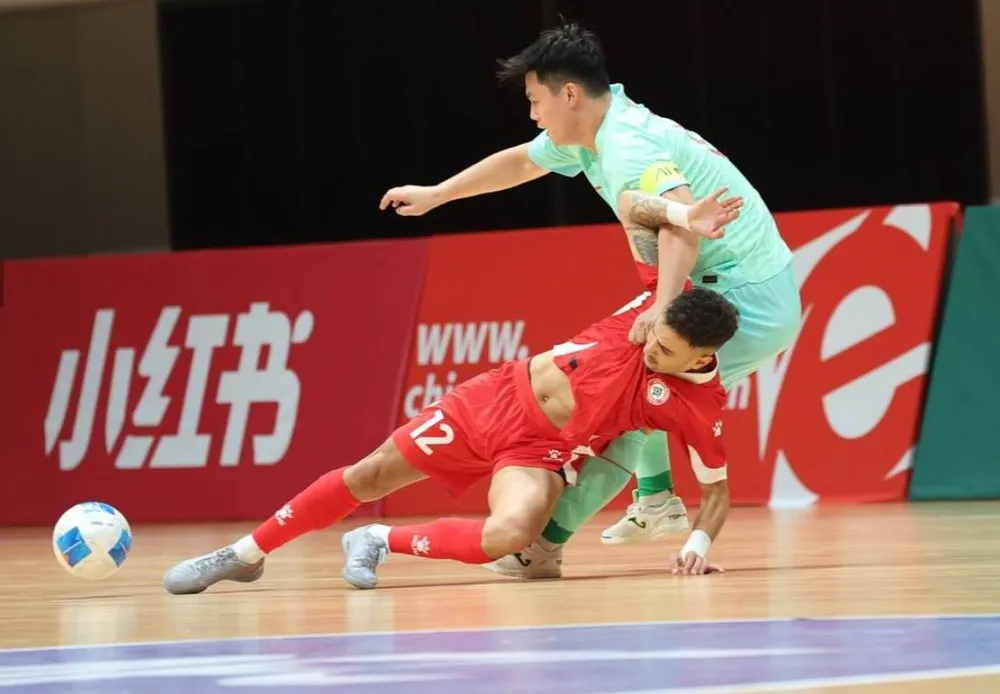 Tuyển Trung Quốc (xanh ngọc) thua Lebanon 1-2. Ảnh: AFC Tuyen- Viet-Nam- 2.jpg