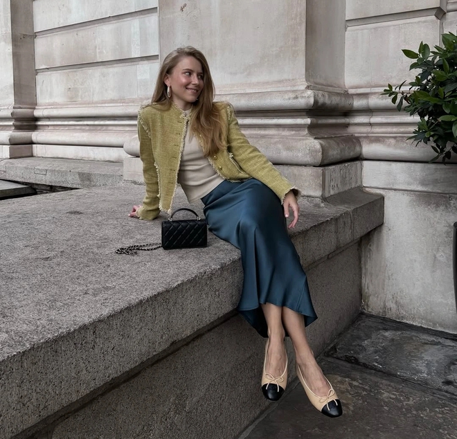 Biến hóa phong cách đa sắc, vừa linh hoạt vừa 'ăn gian' tuổi hiệu quả 11 Biến hóa phong cách đa sắc, vừa linh hoạt vừa 'ăn gian' tuổi tác hiệu quả - Ảnh 11.